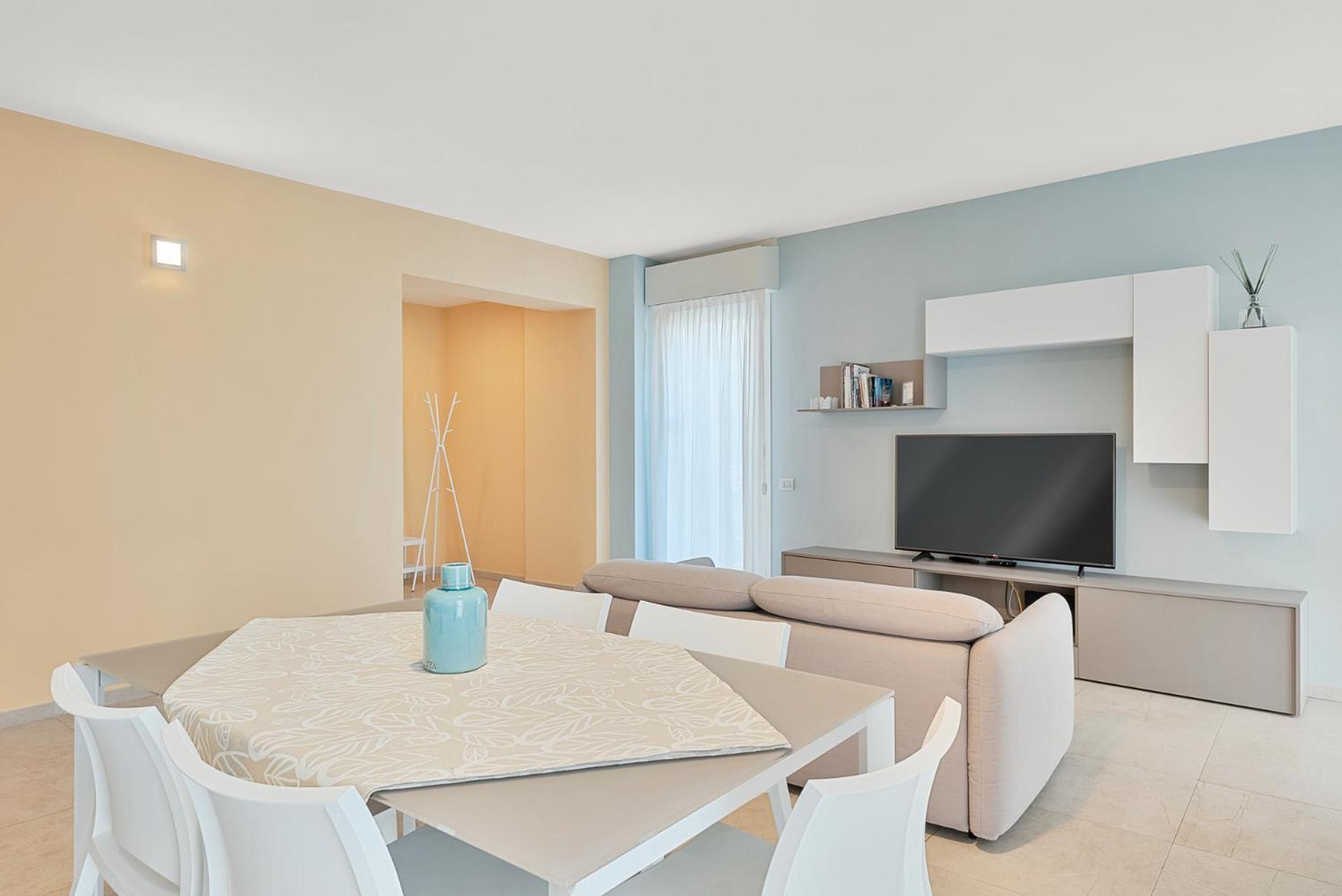 Levante Appartamento Di Pregio, Terrazza E Vista Panoramica Sul Mare E La Citta ヴィアレッジョ エクステリア 写真