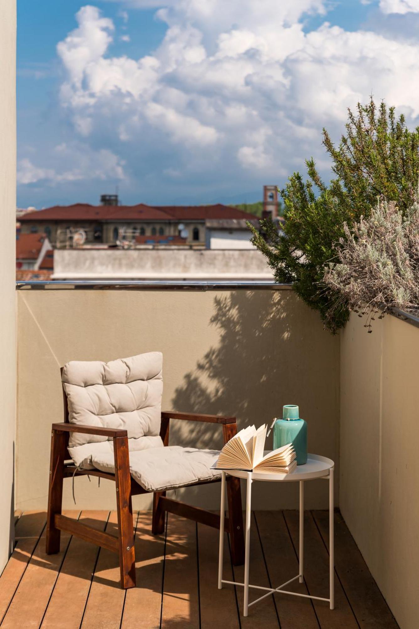 Levante Appartamento Di Pregio, Terrazza E Vista Panoramica Sul Mare E La Citta ヴィアレッジョ エクステリア 写真